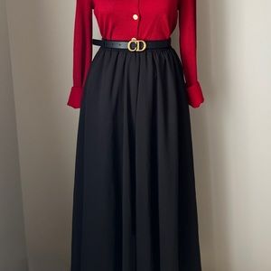 Full maxi chiffon black skirt